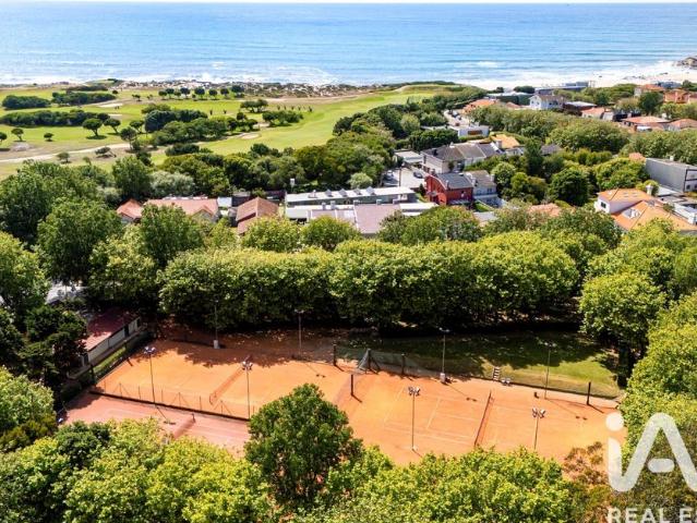 Casa/Moradia em Arcozelo