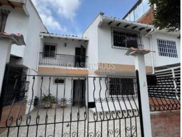 Casas, Venta, Ciudad Capri