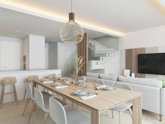 CASAS ADOSADAS DE OBRA NUEVA EN ÑA CALA DE MIJAS