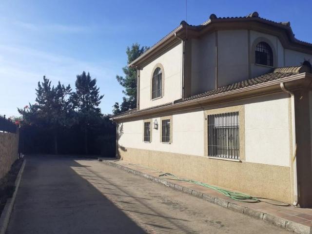 Chalet en venta en Córdoba, La Colina