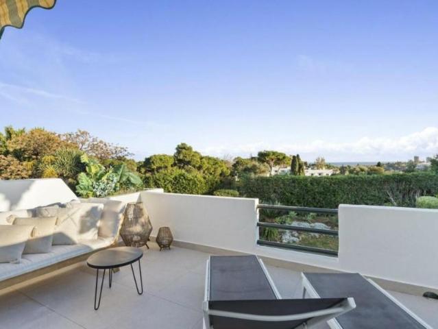 Casas de pueblo en venta en Marbella, Nueva Andalucia