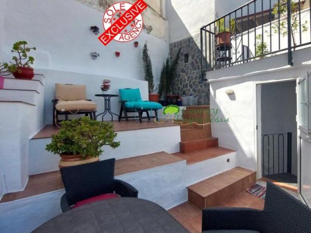 Casas de pueblo en venta en Torrox, Torrox