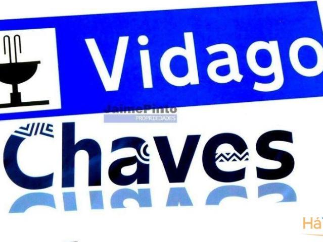 Casas em Ruína contiguadas na Zona Histórica de Vidago. Portugal, Chaves, Vidago. | 26084062448