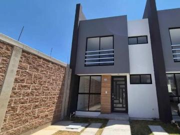 CASA EN VENTA DE 3 RECÁMARAS 3 BAÑOS COMPLETOS ZONA SUR DE LA CIUDAD DE PUEBLA
