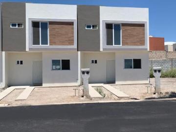 CASAS EN VENTA EN CERRADA OYAMELES FRENTE A LOS OLIVOS GOMEZ PALACIO