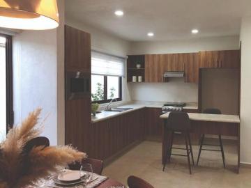 CASAS EN VENTA EN FRACCIONAMIENTO RESIDENCIAL