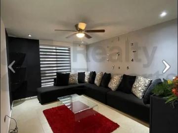 Casas en Venta en Las Lomas