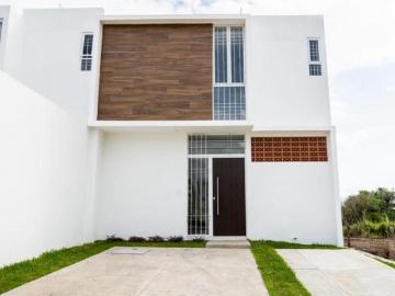 Casas en venta nuevas Manzanillo fraccionamiento Marimar