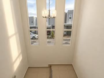 Casas en alquiler en Howard | Alquiler Apartamento PH Midrise, Woodlands, Panamá Gs 1 recámaras por USD 800.00