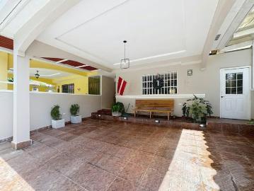 Casas en alquiler en Condado del Rey | Alquiler de casa en condado del rey 3 recámaras por USD 2500.00
