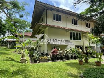Casas en alquiler en Clayton |, Alquiler Amoblado de Casa Unifamiliar de 4 recámaras por USD 4300.00