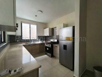 Casas en alquiler en Panamá Pacifico | Alquiler de Casa con Línea blanca en Panama Pacifico River Valley EC 4 recámaras por USD 2600.00
