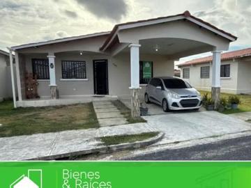 Casas en alquiler en Penonomé | Se Alquila Casa Miraflores, Penonomé, Coclé. 3 recámaras por USD 750.00