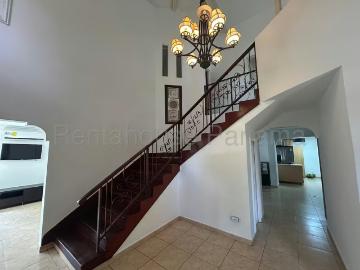 Casas en alquiler en Diablo | Alquiler de Casa Acogedora en Diablo 26*6618Mfk 3 recámaras por USD 2700.00