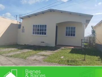 Casas en alquiler en Penonomé | Se Alquila Casa En Llano Marín Penonomé 2 recámaras por USD 280.00