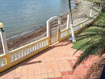 Casas en alquiler en Playas | Rento Casa de Playa isla grande hostal cabañas $3200 7 recámaras por USD 2000.00