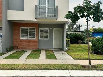 CASAS EN PRE VENTA EN PARQUES DEL BOSQUE