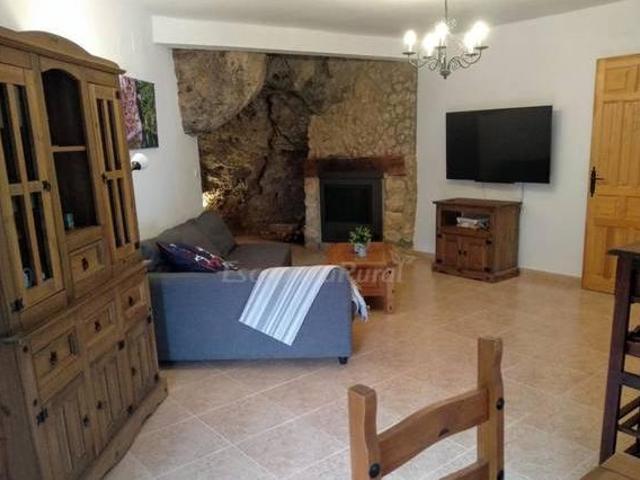 Casas Los Cárabos La Cueva