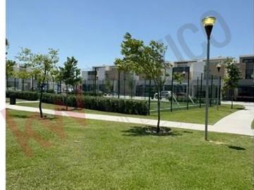 Casas Nuevas de 2 y 3 niveles en Venta, Sobre Avenida Concordia en Apodaca, Nuevo León