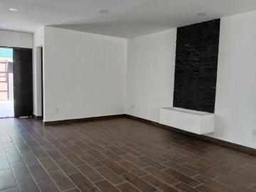 Casas nuevas en venta de 3 niveles acabados modernos de lujo con vigilancia