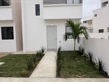 Casas nuevas en Venta de 2 recamaras en Col. Jardines de Champayan