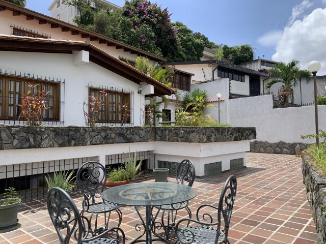 Casa/Quinta en Venta En Cumbres de Curumo OB019