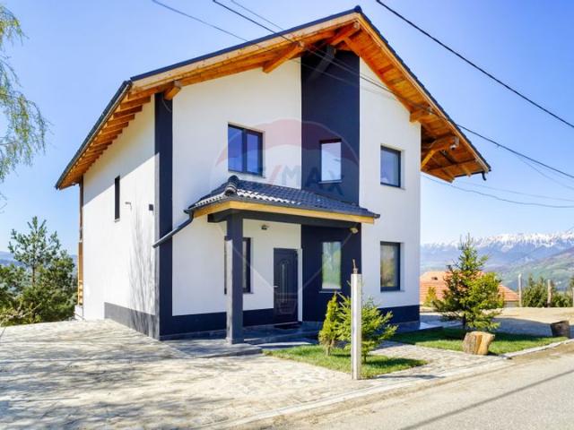 Casa/vila 4 camere vanzare in Brasov, Bran vezi locația pe hartă