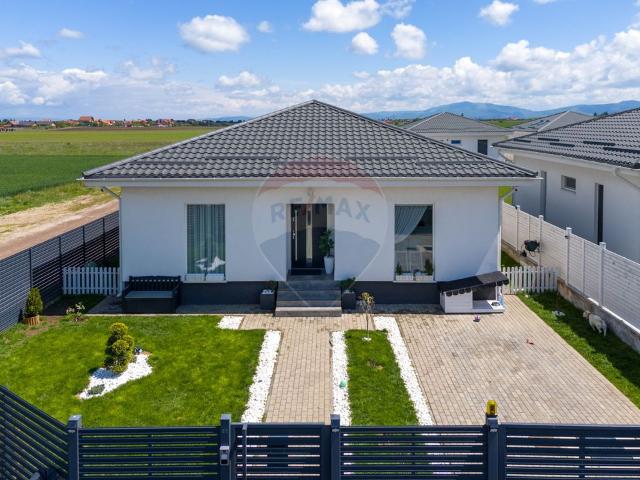 Casa/vila 4 camere vanzare in Brasov, Harman vezi locația pe hartă