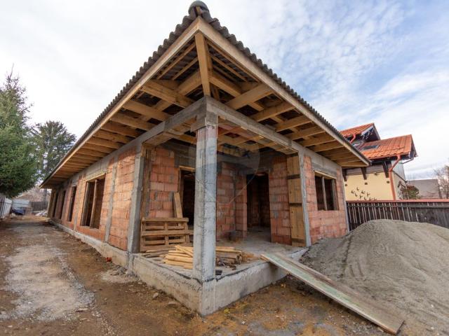 Casa/vila 4 camere vanzare in Brasov, Sacele, Turches vezi locația pe hartă