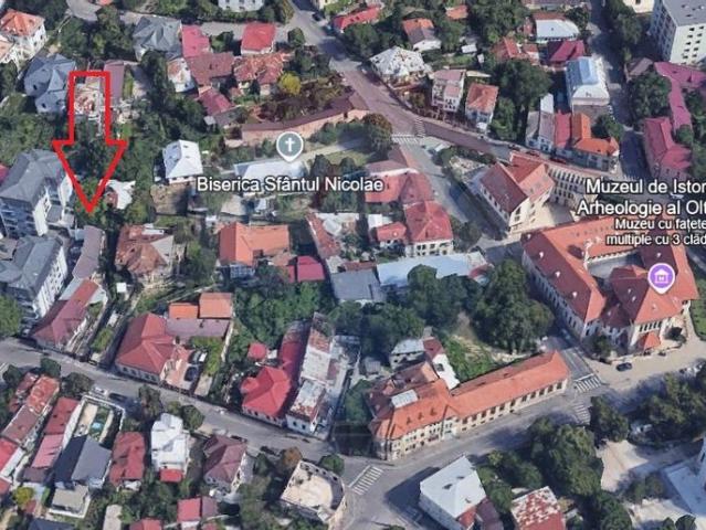 Casa/vila 4 camere vanzare in Dolj, Craiova, Central vezi locația pe hartă