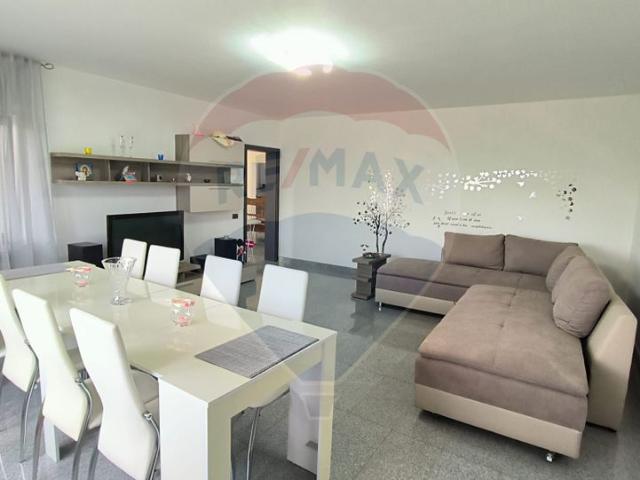Casa/vila 4 camere vanzare in Galati, Targu Bujor, Periferie vezi locația pe hartă