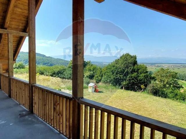 Casa/vila 4 camere vanzare in Sibiu, Bungard vezi locația pe hartă