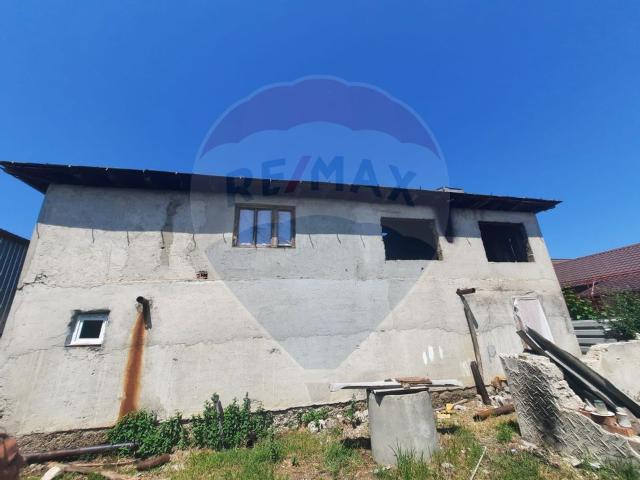 Casa/vila 4 camere vanzare in Vrancea, Golesti vezi locația pe hartă