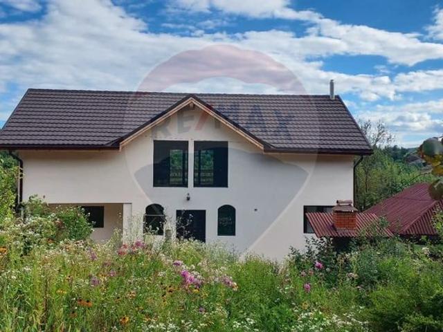 Casa/vila 5 camere vanzare in Arges, Campulung Muscel, Exterior Vest vezi locația pe hartă