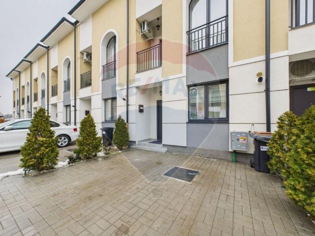 Casa/vila 5 camere vanzare in Bucuresti Ilfov, Bragadiru, Central vezi locația pe hartă