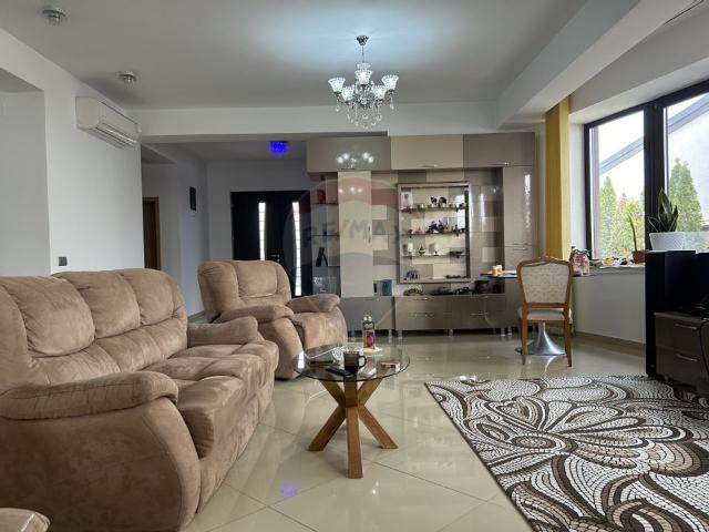 Casa/vila 5 camere vanzare in Bucuresti Ilfov, Corbeanca vezi locația pe hartă