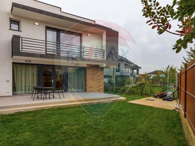 Casa/vila 5 camere vanzare in Bucuresti Ilfov, Corbeanca vezi locația pe hartă