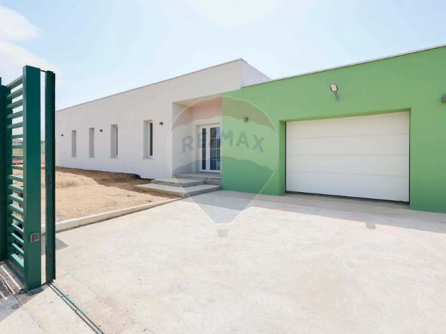 Casa/vila 5 camere vanzare in Bihor, Oradea, Dealuri Oradea vezi locația pe hartă