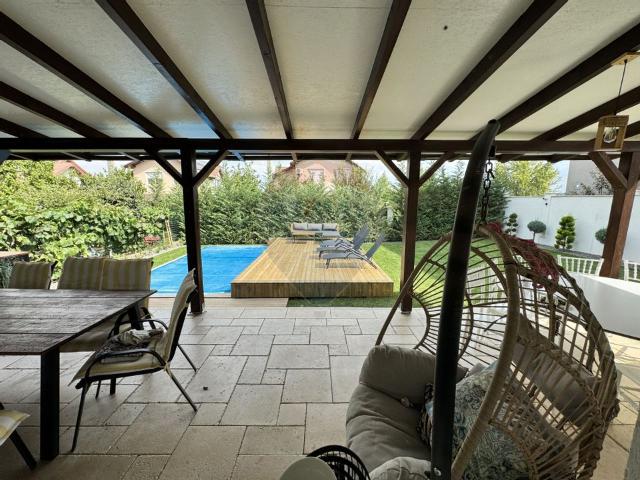 Casa/vila 5 camere vanzare in Bihor, Oradea, Oncea vezi locația pe hartă