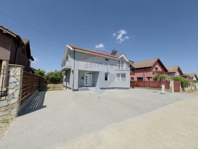 Casa/vila 5 camere vanzare in Bihor, Paleu vezi locația pe hartă