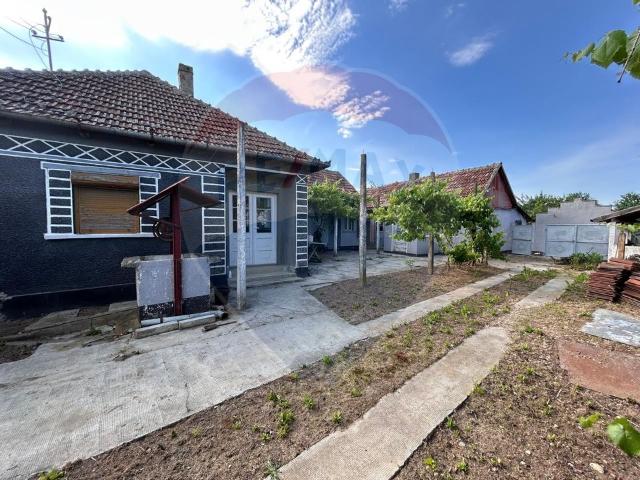 Casa/vila 5 camere vanzare in Bihor, Tulca vezi locația pe hartă