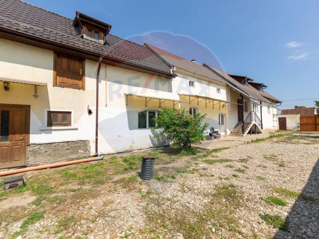Casa/vila 5 camere vanzare in Brasov, Bod vezi locația pe hartă