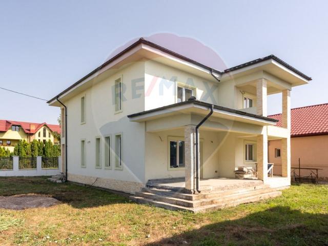 Casa/vila 5 camere vanzare in Dambovita, Crevedia vezi locația pe hartă
