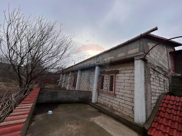Casa/vila 5 camere vanzare in Dolj, Craiova, 1 Mai vezi locația pe hartă