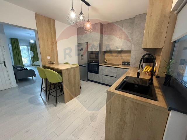 Casa/vila 5 camere vanzare in Dolj, Craiova, Calea Bucuresti vezi locația pe hartă