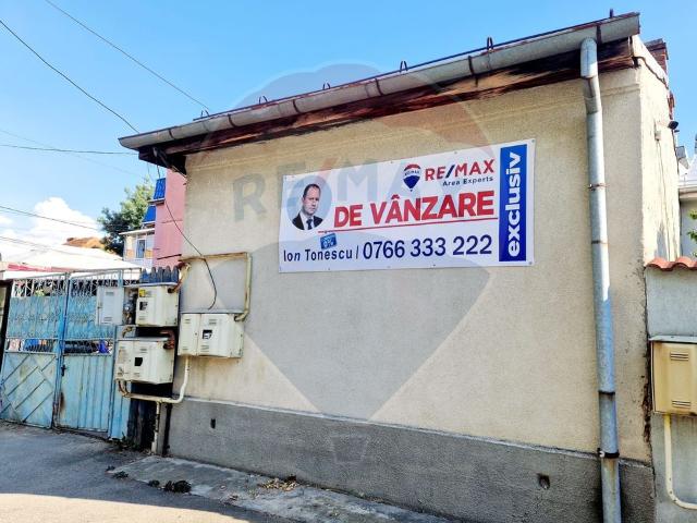 Casa/vila 5 camere vanzare in Dolj, Craiova, Central vezi locația pe hartă
