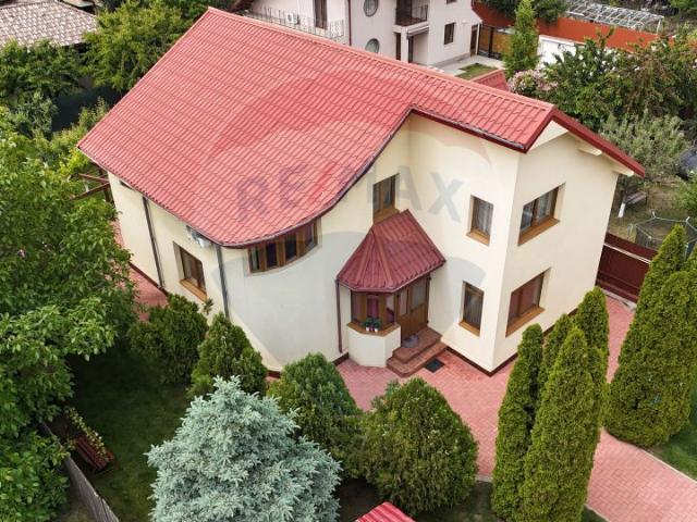 Casa/vila 5 camere vanzare in Galati, Nord vezi locația pe hartă