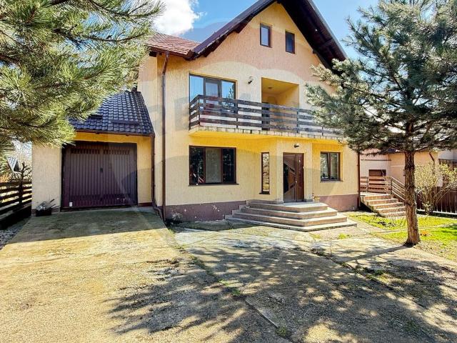 Casa/vila 5 camere vanzare in Suceava, Gura Humorului, Exterior Nord vezi locația pe hartă