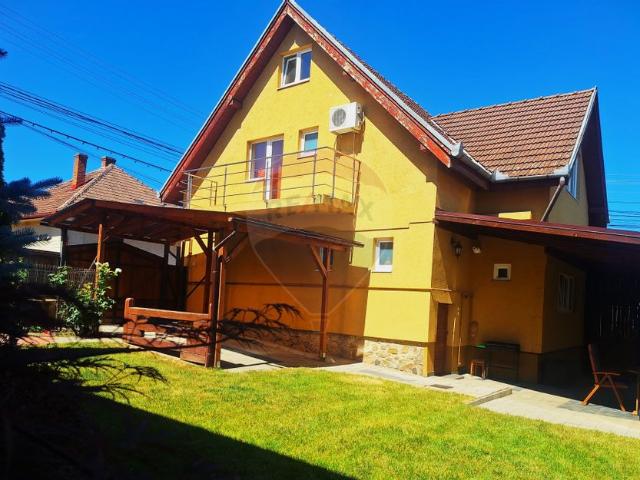 Casa/vila 5 camere vanzare in Sibiu, Trei Stejari vezi locația pe hartă