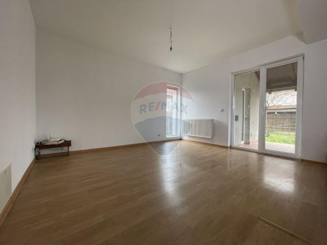 Casa/vila 5 camere vanzare in Timis, Giroc vezi locația pe hartă